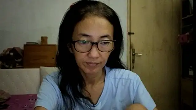 Snapshot of princessD077 chatting on 05.24.26 princessD077 online show from 05.24.26