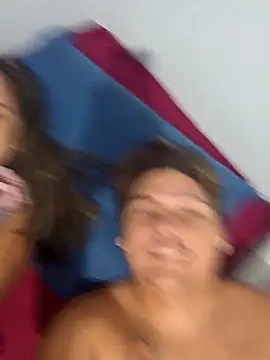 Snapshot of bruninhasilv4 chatting on 10.17.25 bruninhasilv4 online show from 10.17.25