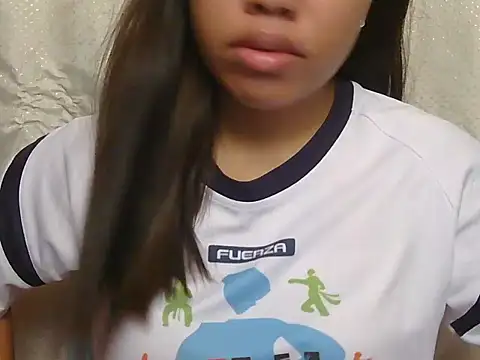 Snapshot of ChubbyButty chatting on 04.19.26 ChubbyButty online show from 04.19.26