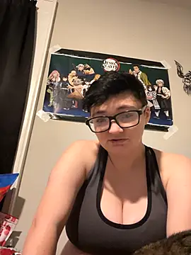 faithorsini8 online show from 10.17.25