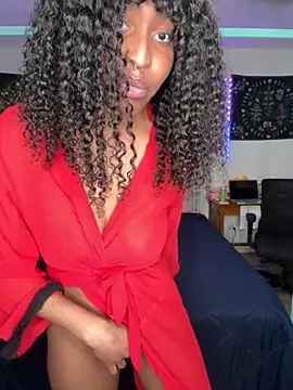 DaisyMynx online show from 11.07.25