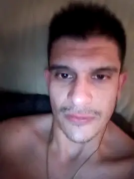 Snapshot of JorgeDaLeche@xh chatting on 11.10.25 JorgeDaLechexh online show from 11.10.25