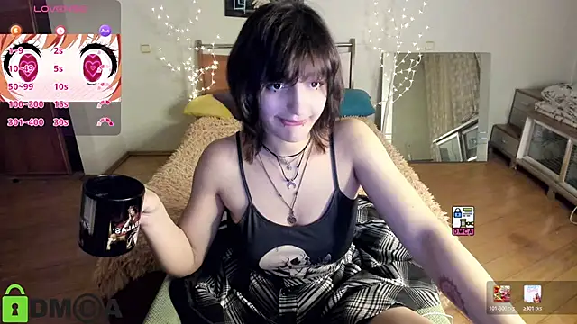 Snapshot of A_Skyy chatting on 05.06.26 A Skyy online show from 05.06.26