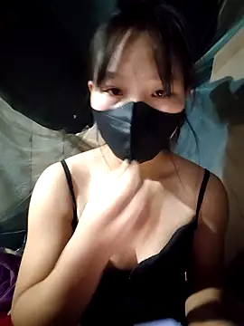 linh-miu99 online show from 11.21.25