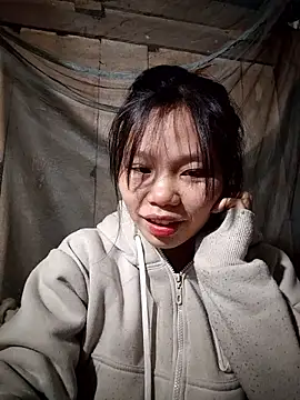 linh-miu99 online show from 02.03.26