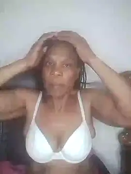 Hotcougar online show from 11.18.25