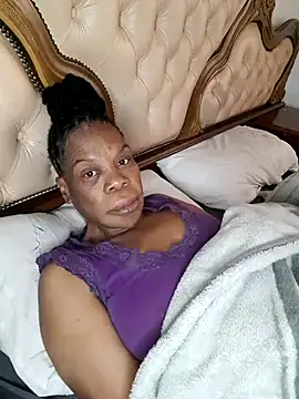 Hotcougar online show from 12.15.25