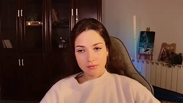 KiraVair online show from 11.09.25