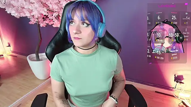 LuanEter online show from 12.22.25