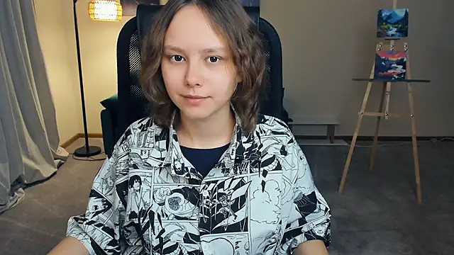 Snapshot of DenaDubberly chatting on 10.19.25 DenaDubberly online show from 10.19.25