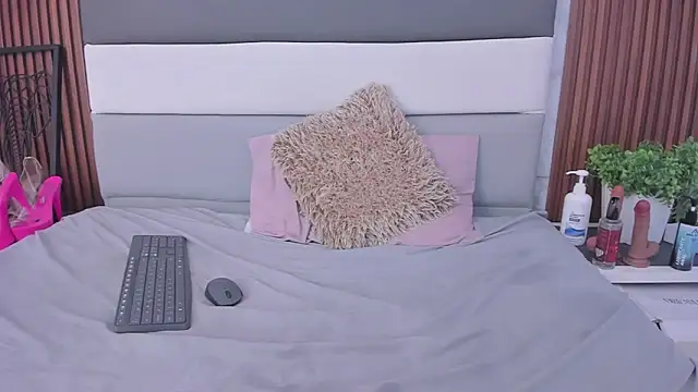 TAYLORMEYER1 online show from 11.29.25