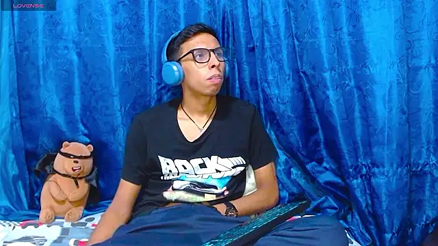 DavTwink3100 online show from 03.03.26