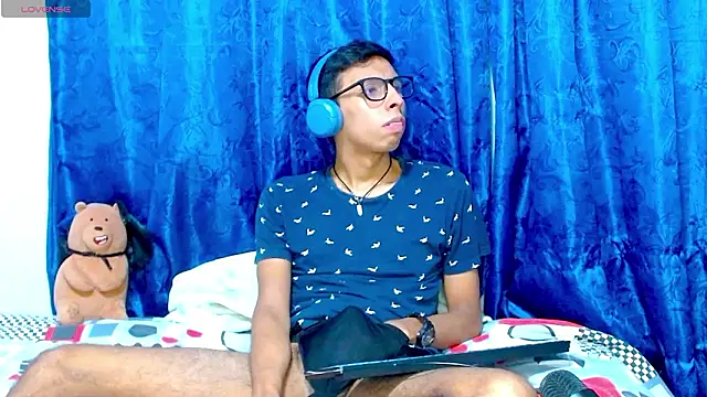 DavTwink3100 online show from 03.17.26