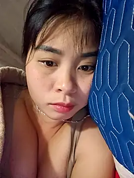 Squirrel-Pear online show from 11.24.25