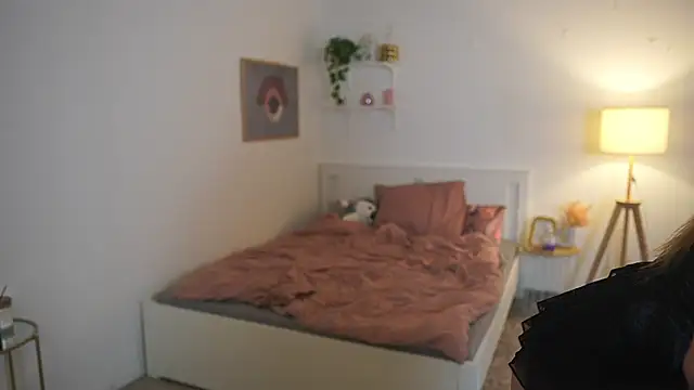 lisa mccoy  online show from 02.25.26