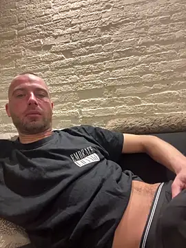 Rotteei1 online show from 03.03.26