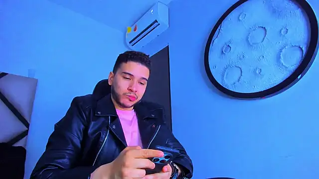 mike 257 online show from 01.08.26