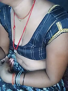 Snapshot of Hot_cauple_indian chatting on 06.26.26 Hot cauple indian online show from 06.26.26