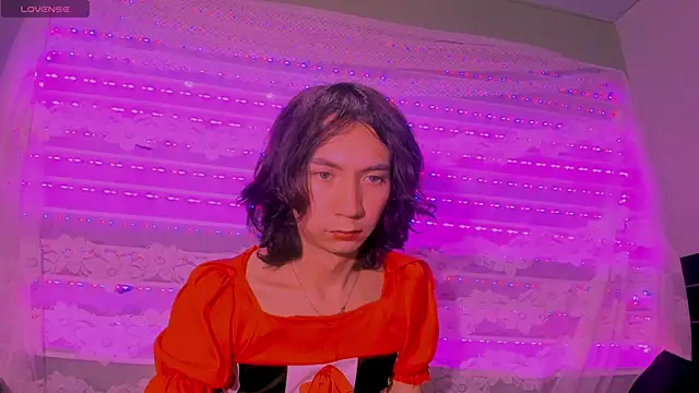 najimi uwu online show from 10.27.25