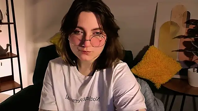 Snapshot of fairy_tara chatting on 02.28.26 fairy tara online show from 02.28.26