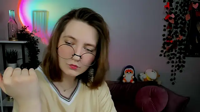 Snapshot of fairy_tara chatting on 03.04.26 fairy tara online show from 03.04.26