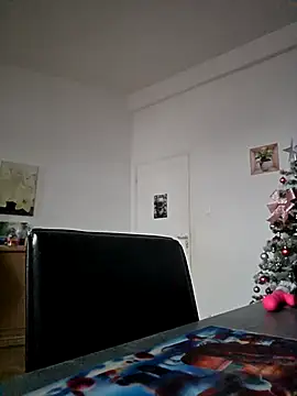 lasexycoquine59 online show from 12.18.25