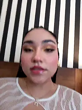 Tinablake  online show from 10.21.25
