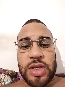 Snapshot of Jonathanbarreto chatting on 04.03.26 Jonathanbarreto online show from 04.03.26