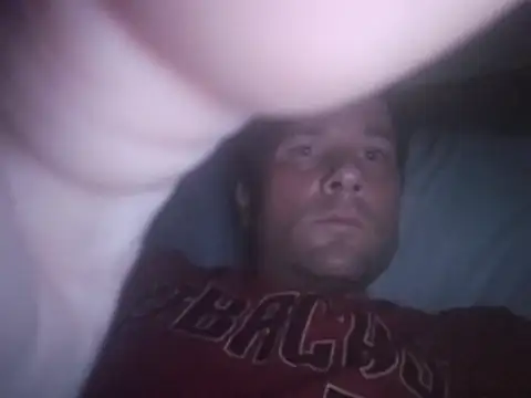 kizersozay69 online show from 05.28.26