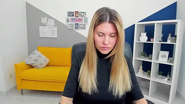 Snapshot of AryaAltkerer chatting on 02.24.26 AryaAltkerer online show from 02.24.26