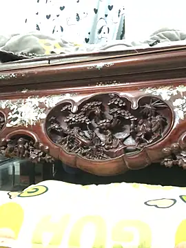 Snapshot of HinayLa chatting on 02.27.26 HinayLa online show from 02.27.26