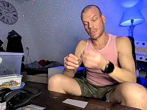 Kinky Play1 online show from 02.01.26