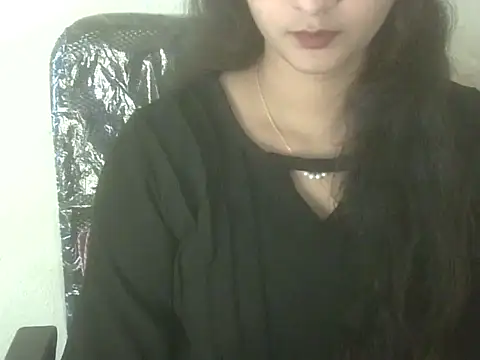 Snapshot of shimz_ chatting on 11.12.25 shimz online show from 11.12.25