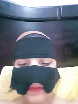 Snapshot of SandyAmr chatting on 06.18.26 SandyAmr online show from 06.18.26