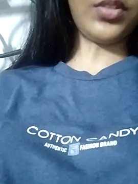 Aaliya BigBoobs 1 online show from 01.05.26