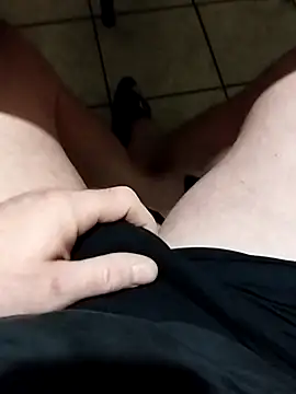 Snapshot of Cedric7653 chatting on 12.22.25 Cedric7653 online show from 12.22.25