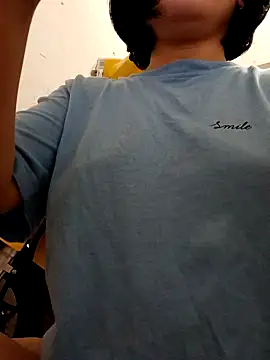 Mina-02 online show from 10.27.25