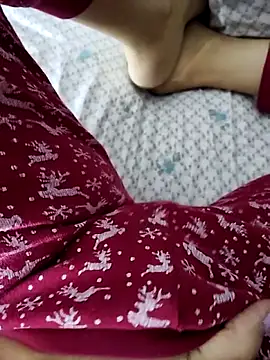 Snapshot of sexydeaChanel chatting on 11.04.25 sexydeaChanel online show from 11.04.25