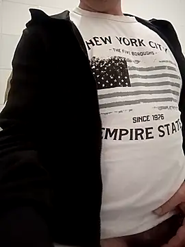 Romaeterna  online show from 10.31.25