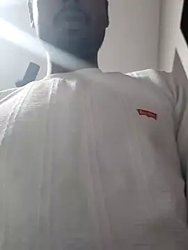 nick2445 online show from 12.16.25