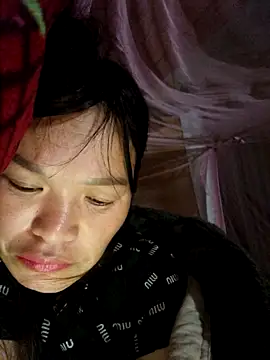 chipu06 online show from 12.14.25