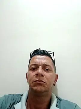 Snapshot of Cyborg45 chatting on 01.19.26 Cyborg45 online show from 01.19.26