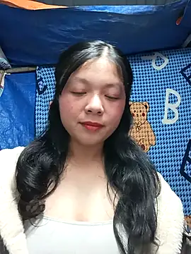 lisa-bae00 online show from 11.28.25