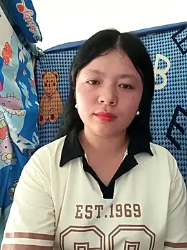 lisa-bae00 online show from 04.13.26