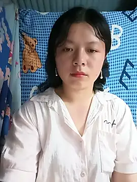 Snapshot of lisa-bae00 chatting on 06.20.26 lisa-bae00 online show from 06.20.26