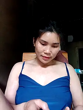 Bear bear0 online show from 04.13.26