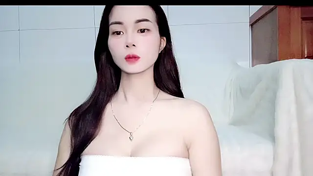 Snapshot of Family-Lovee chatting on 07.25.26 Family-Lovee online show from 07.25.26