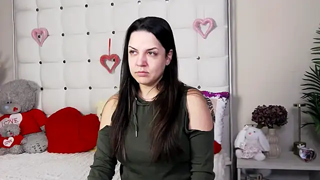 Snapshot of AlsouKass chatting on 02.17.26 AlsouKass online show from 02.17.26