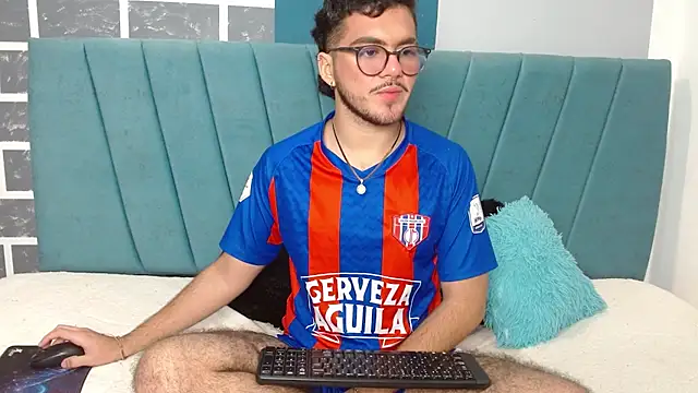 Zac Golden online show from 12.05.25