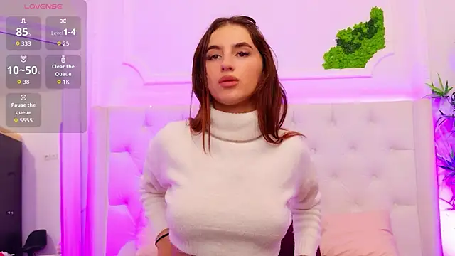 ElisaCharm online show from 04.09.26